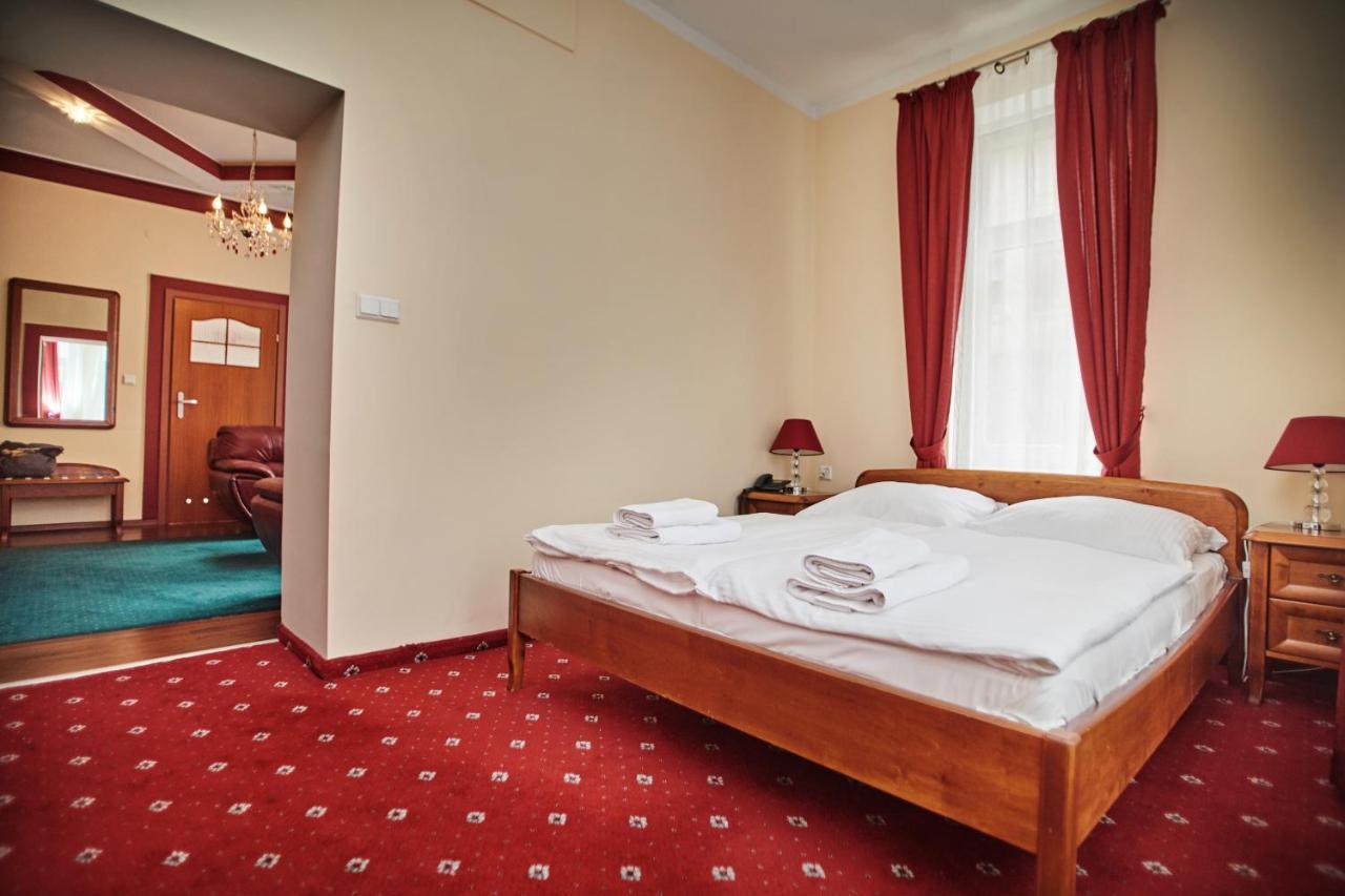 Park Hotel Świdnica Dış mekan fotoğraf