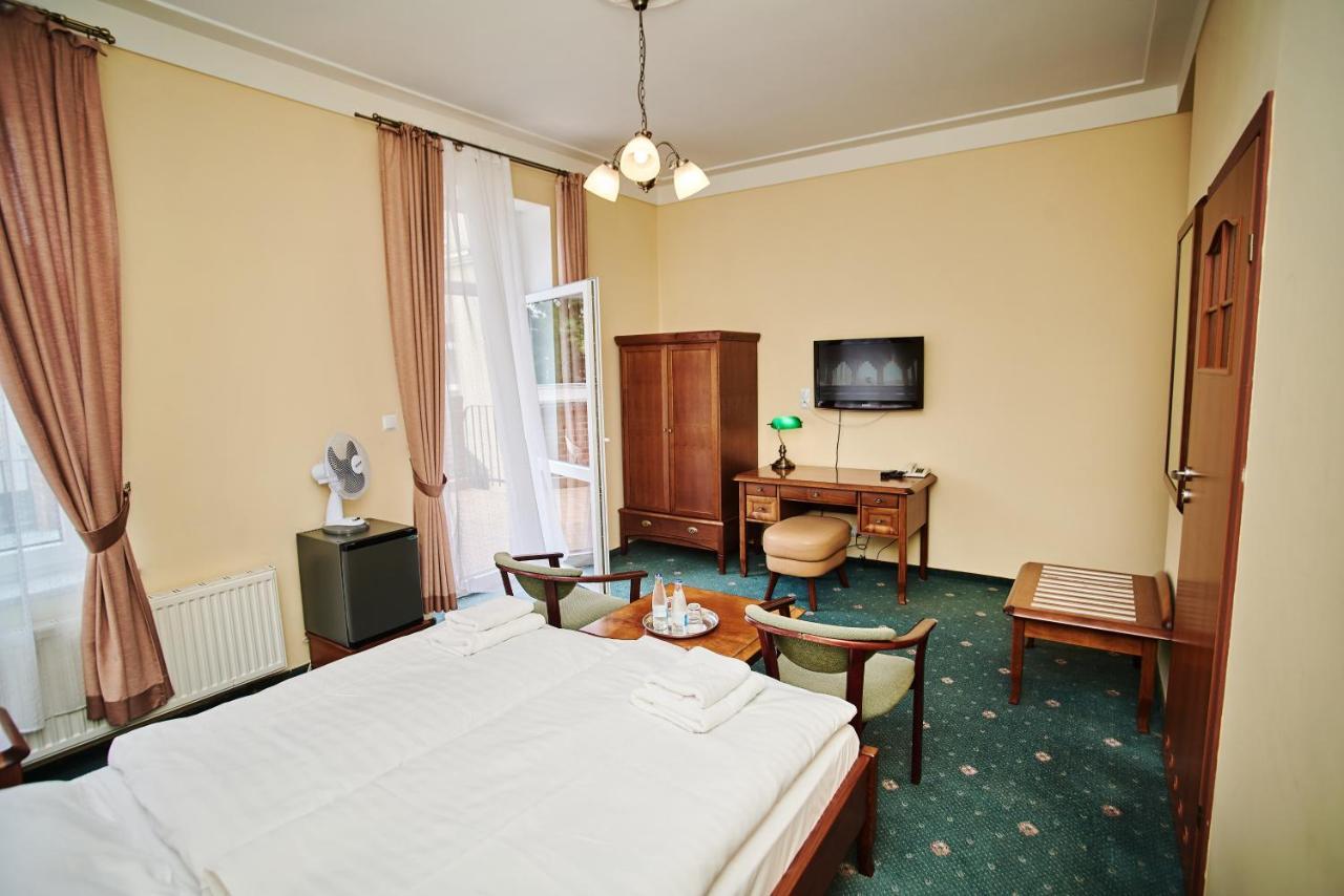 Park Hotel Świdnica Dış mekan fotoğraf