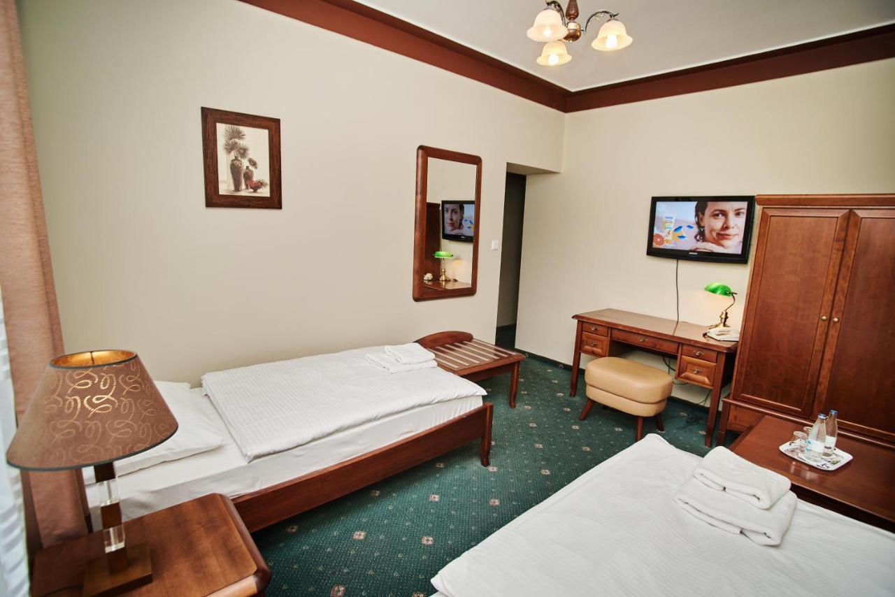 Park Hotel Świdnica Dış mekan fotoğraf